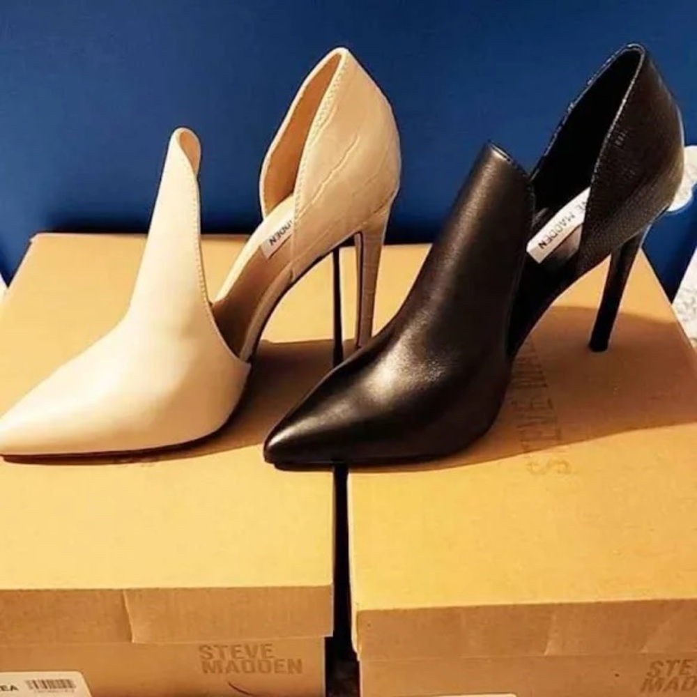 Steve Madden black Darlin Shootie